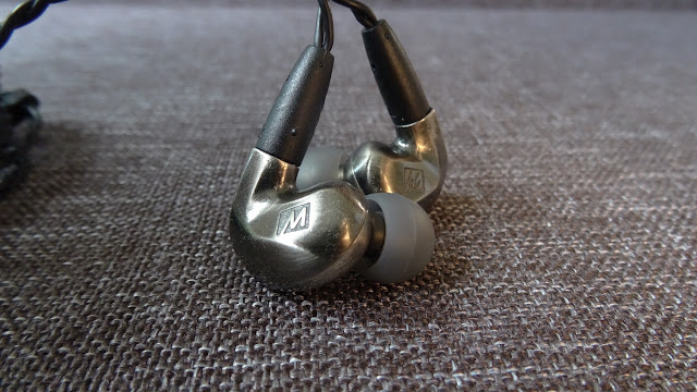 MEE audio Pinnacle P1 High Fidelity Audiophile In-Ear MEE audio Pinnacle P1 High Fidelity Audiophile In-Ear